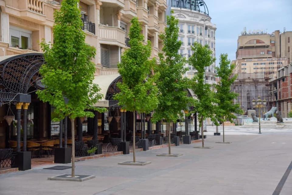 Hotel Room City Square With Great View No Parking Skopje Esterno foto