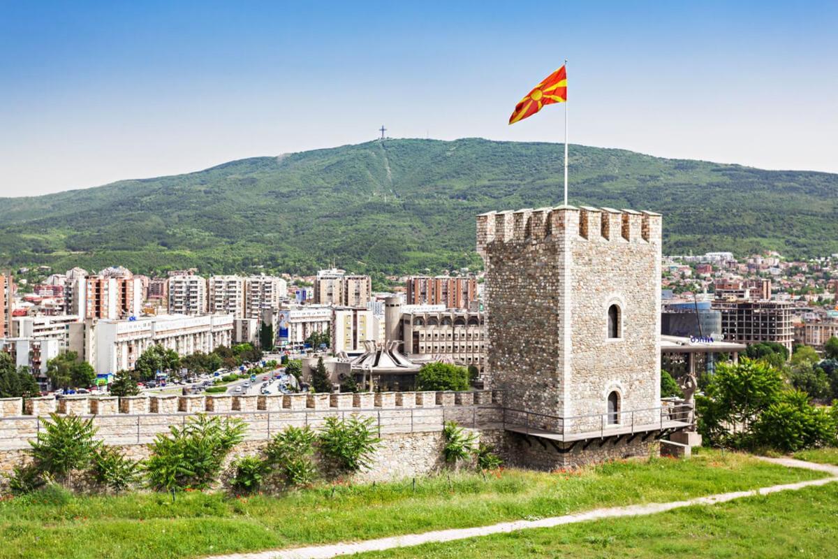 Hotel Room City Square With Great View No Parking Skopje Esterno foto
